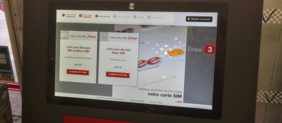 Free Mobile propose désormais une eSIM sur ses bornes automatiques